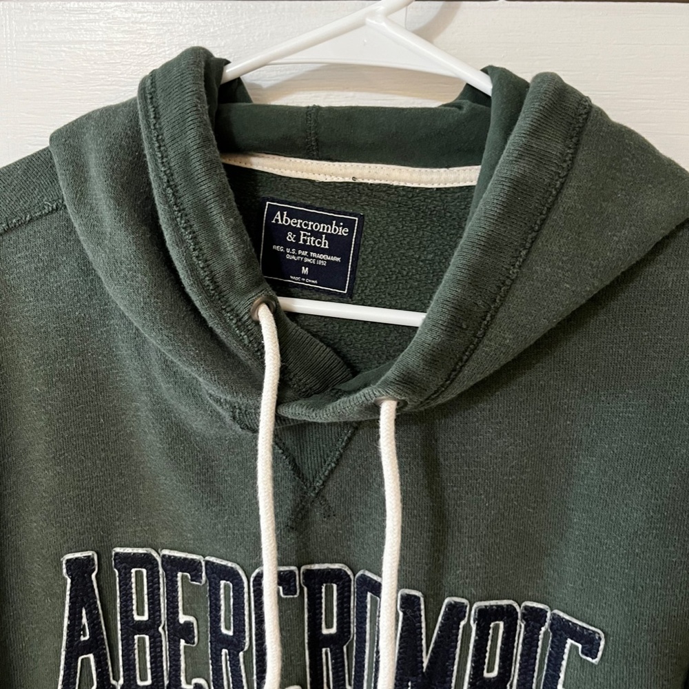 Abercrombie & Fitch Fleece Army Green Hoodie Sweatshirt/Size Medium - Picture 3 of 5